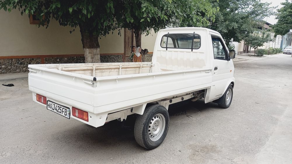 Dongfeng 2013y sotiladi