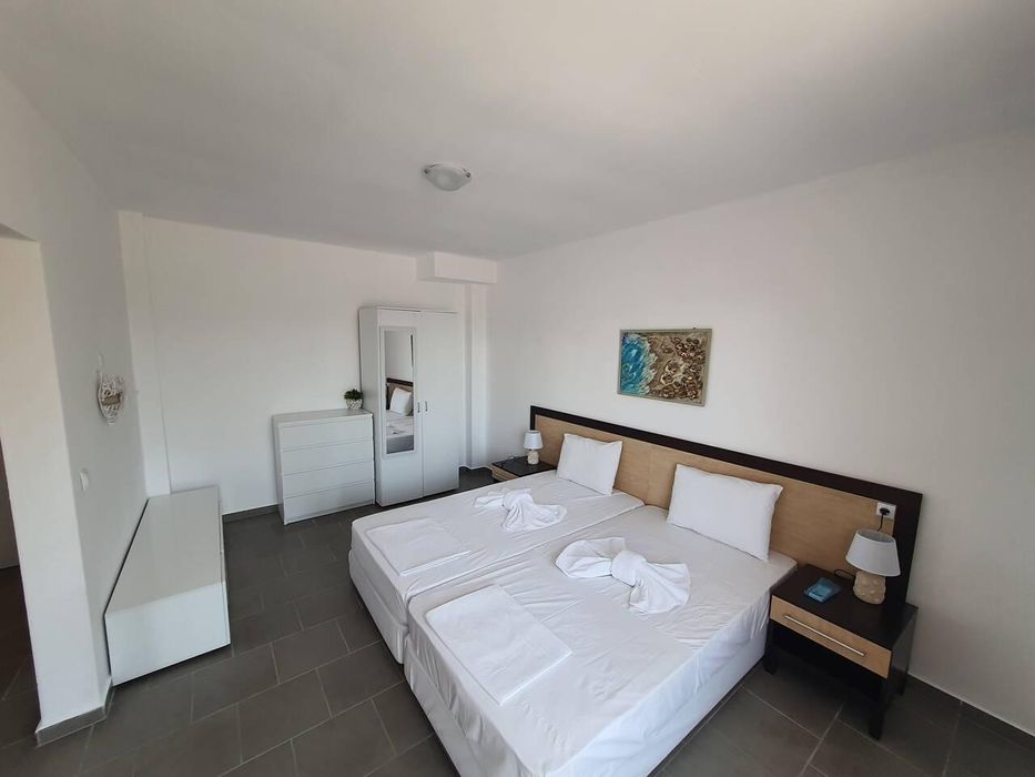 Продава се Двустаен апартамент в с. Лозенец, Област Бургас - 57 кв.м за 1729 €/кв.м - Снимка #1