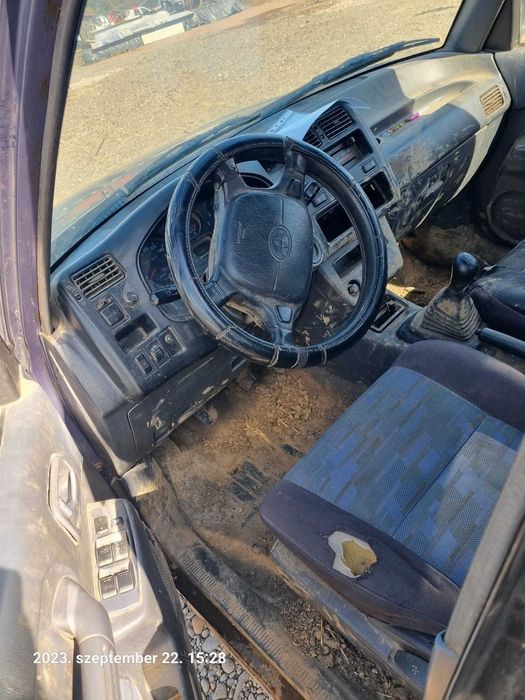 Piese Toyota Rav4