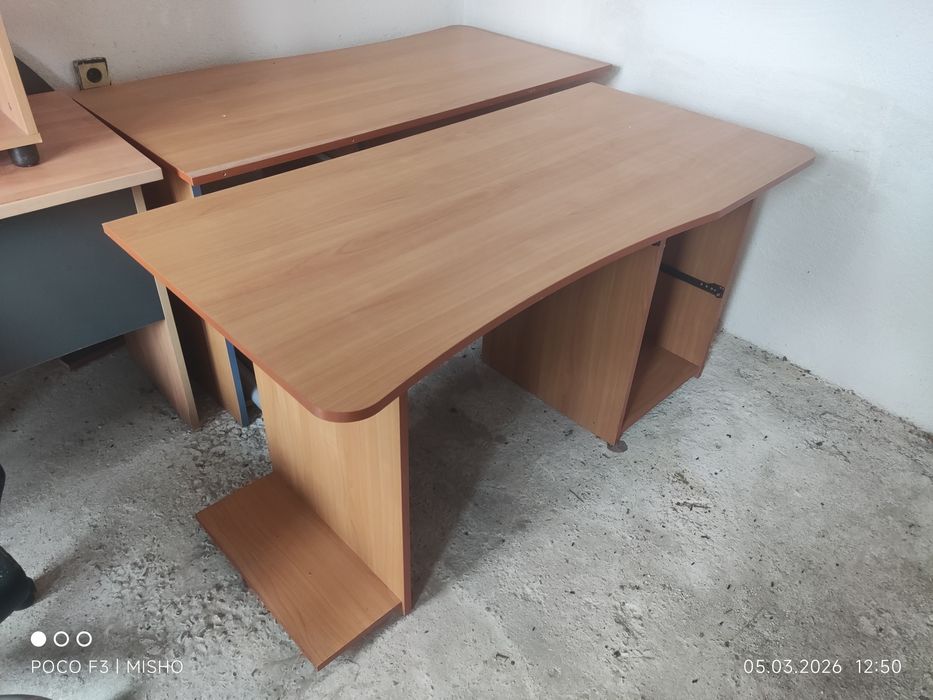 5 броя офис бюра