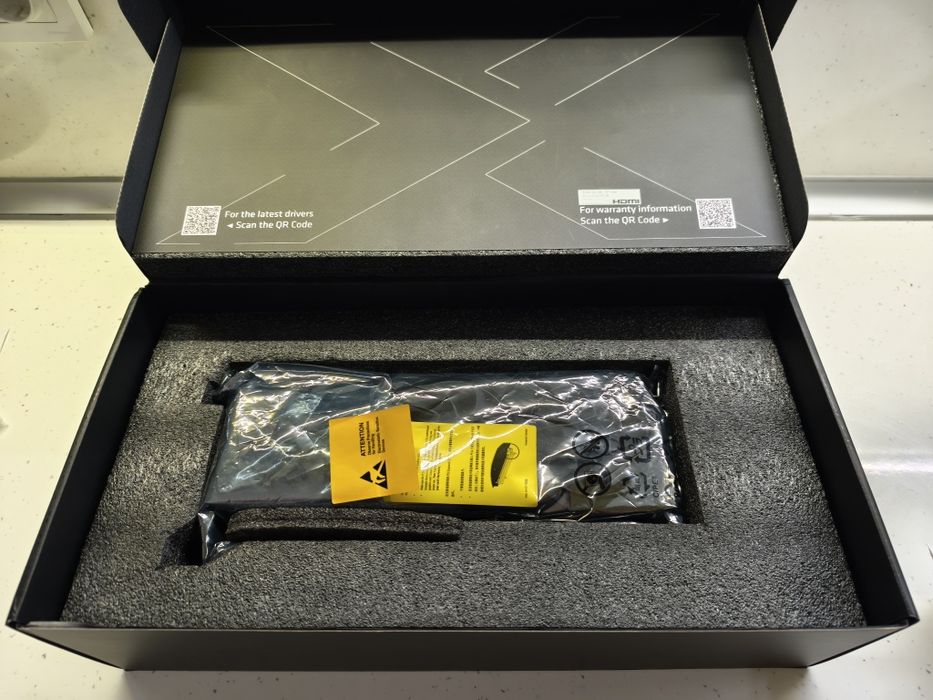 AMD Radeon RX 7900 XT 20GB