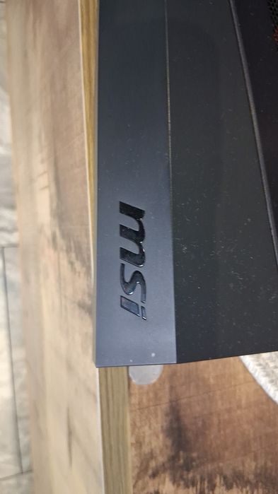 Calculator desktop de gaming MSI