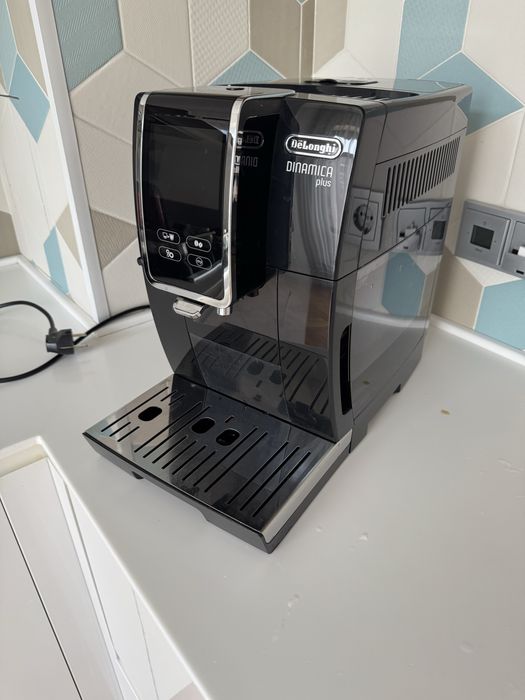 Продам кофемашину Delonghi