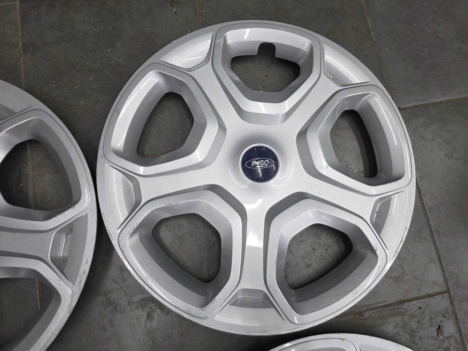 Тасове 17 - Ford