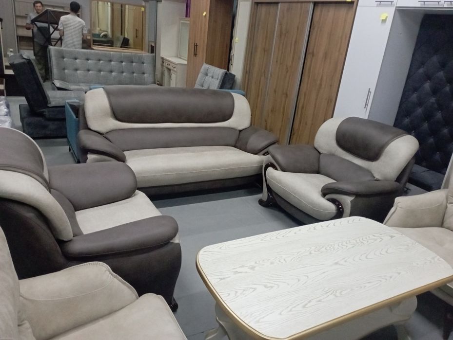 Мебель на заказ дивануголок и в наличии