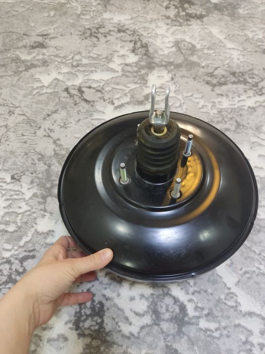 Тормозной вакуум  nissan altima