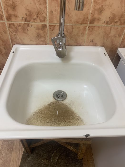 Раковина без смесителя