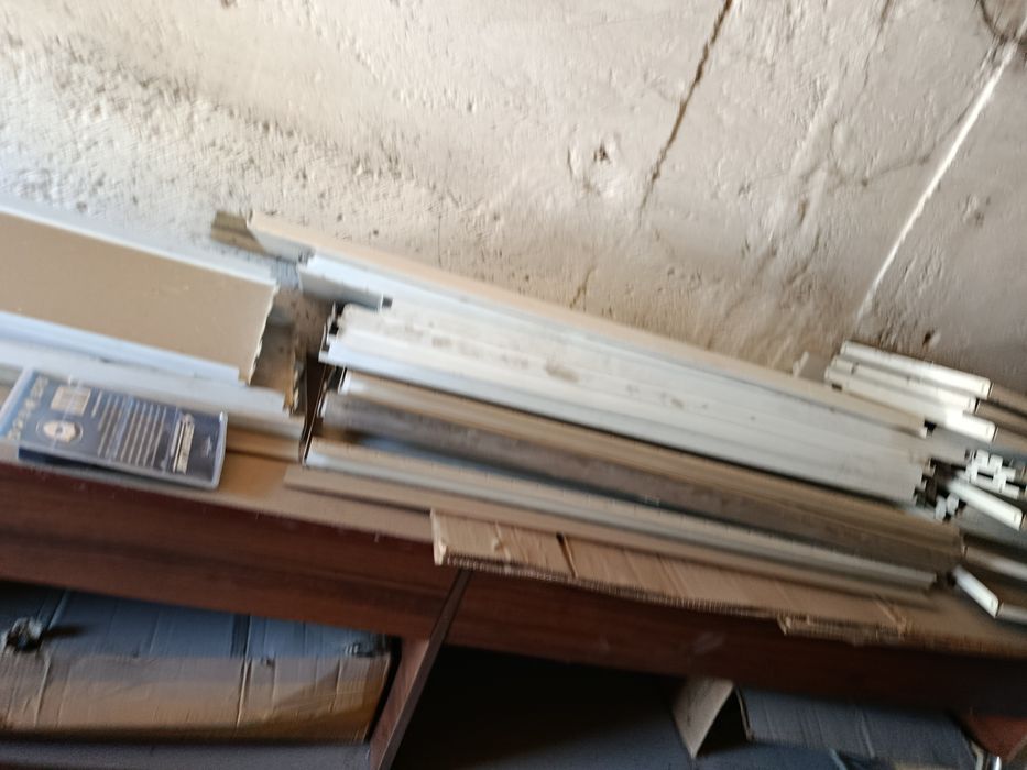 Железные полки для магазина