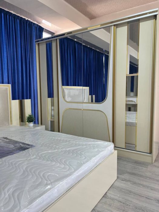 Прага модел спалная гарнитур