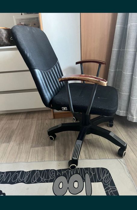 Мебель кресло в салон