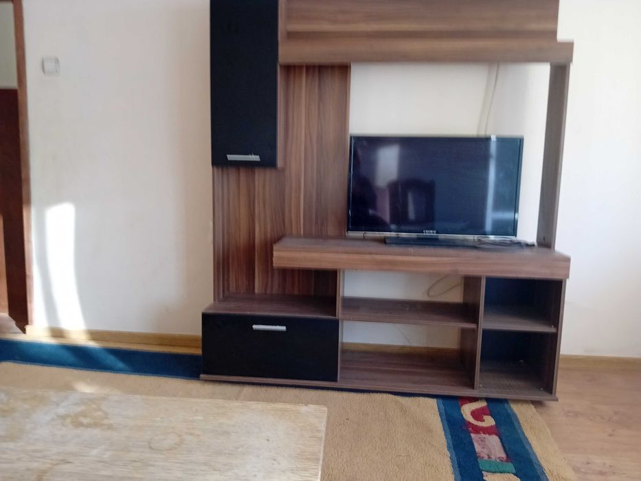 Дава се под наем Четиристаен апартамент в Бургас, Победа - 86 кв.м за 204 € - Снимка #3