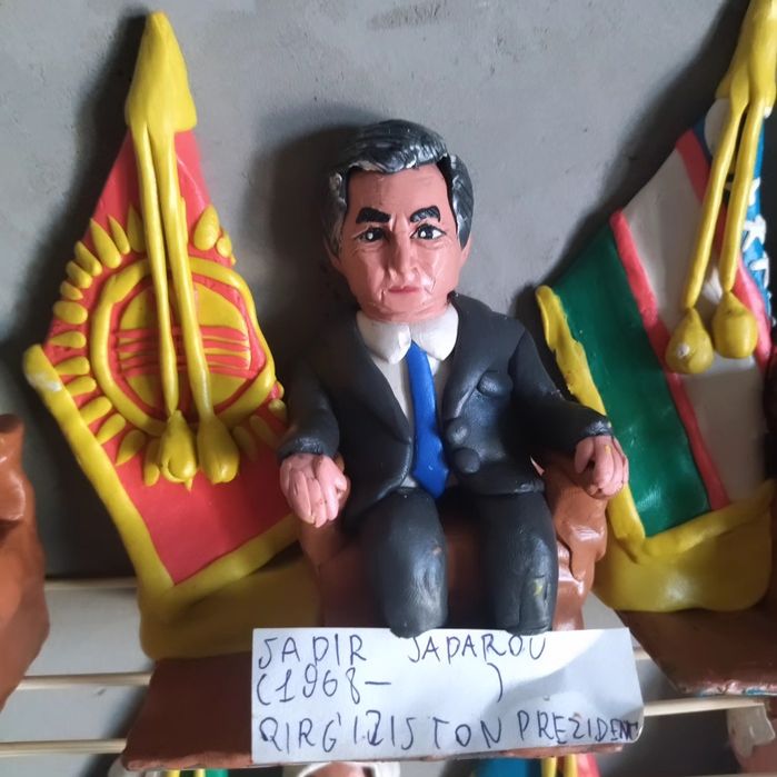 Haykallar Gamma plastillindan 45 gradusgacham erimaydi 40000 ming soʻm