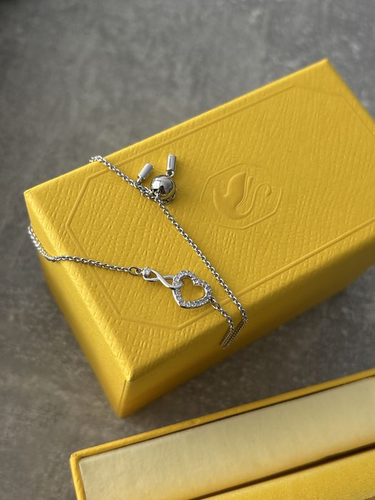 Bratara swarovski (noua)