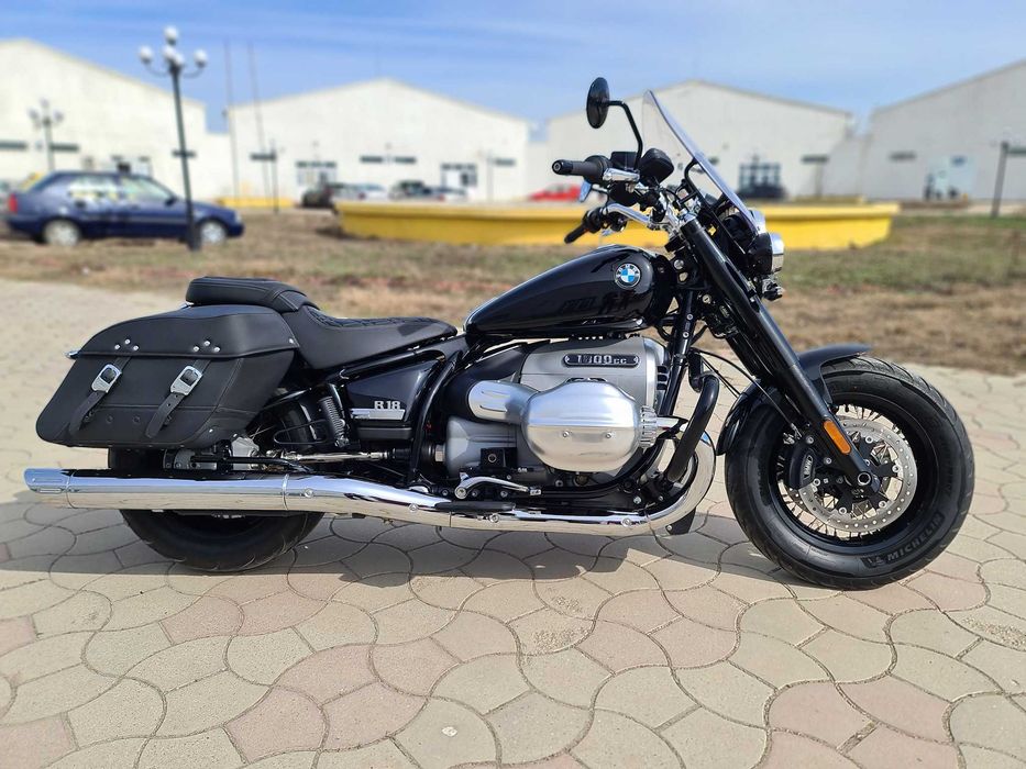 BMW r18 2022 9000 km
