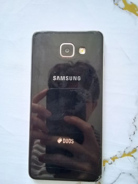 Самсунг А5 2016 года