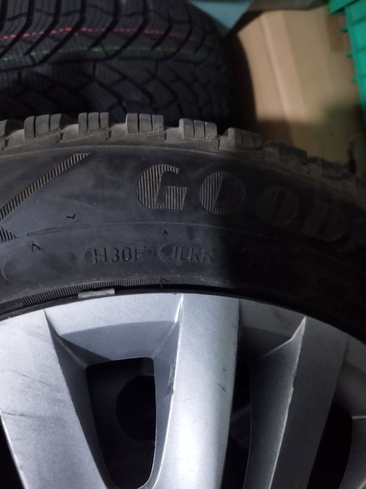 Зимни гуми четири броя 205/55/16