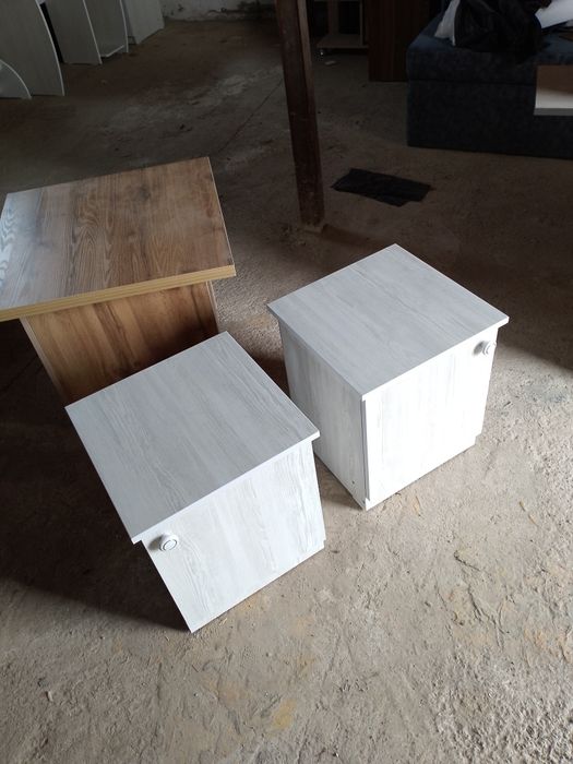 Прикроватной тумба