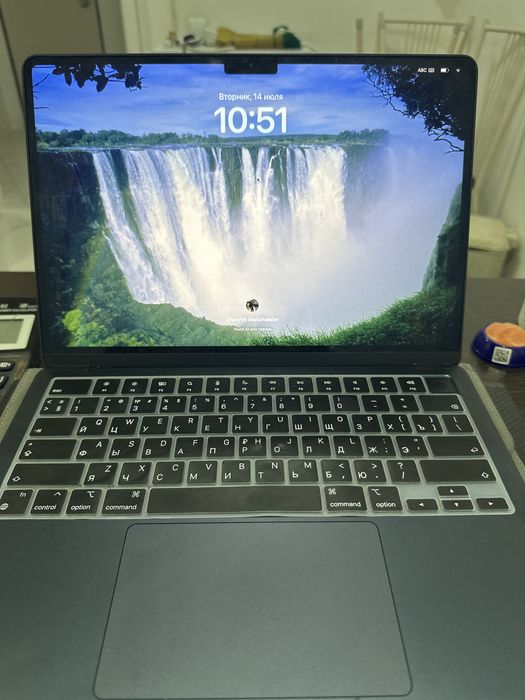 Macbook air m2 2022