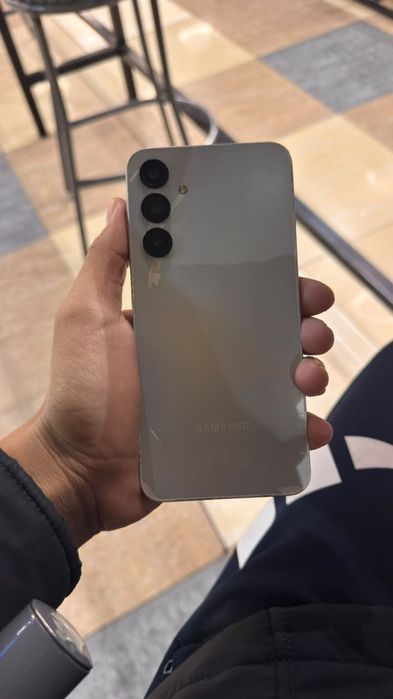 Samsung galaxy A16