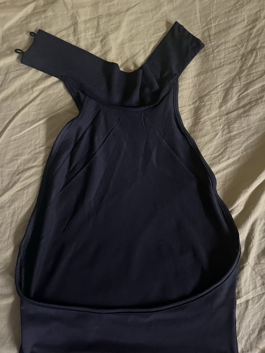 Чисто нов топ с камъни