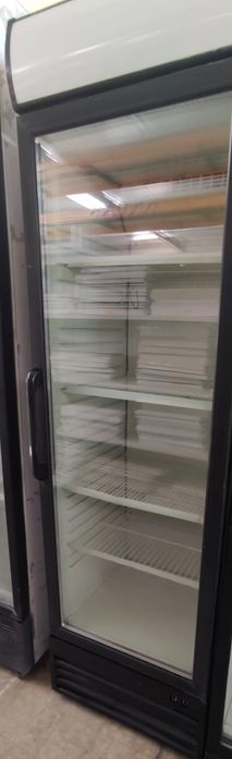Хладилни витрини