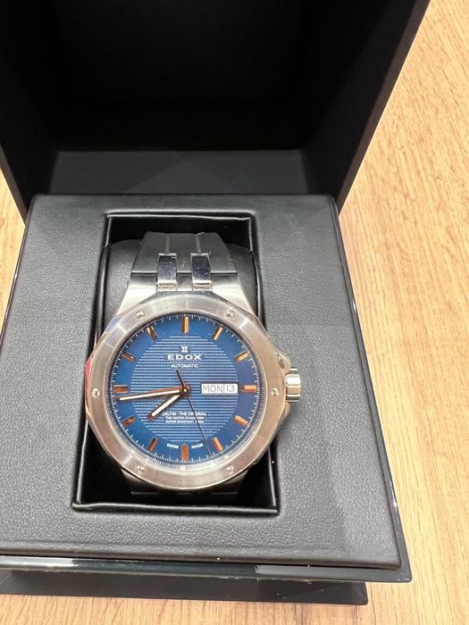 Часовник EDOX 88005 3CA BUIR