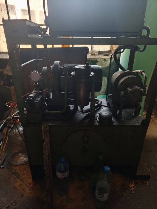 CNC фреза металообработваща машина