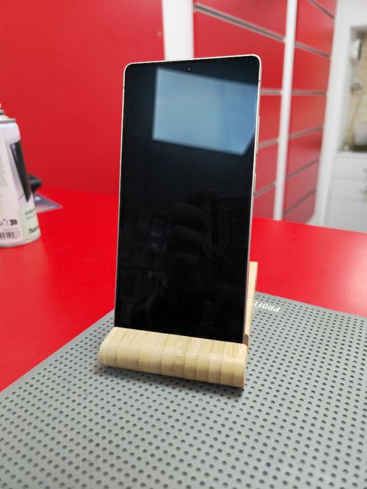 Samsung Galaxy S25 Ultra 512GB / 12GB