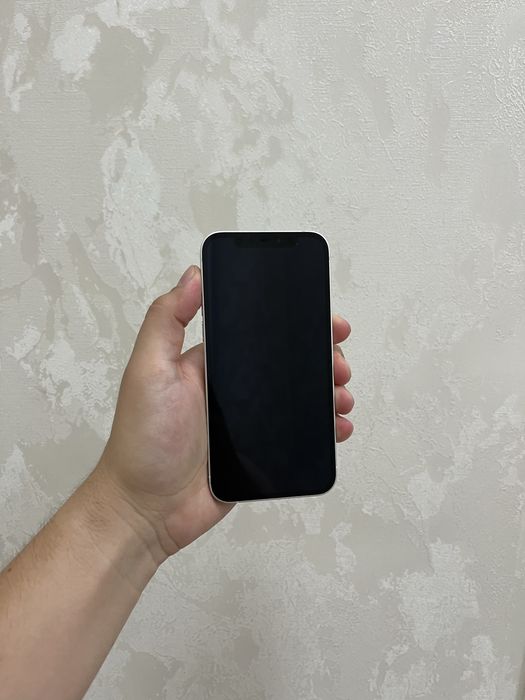 iPHONE 12 White sotiladi