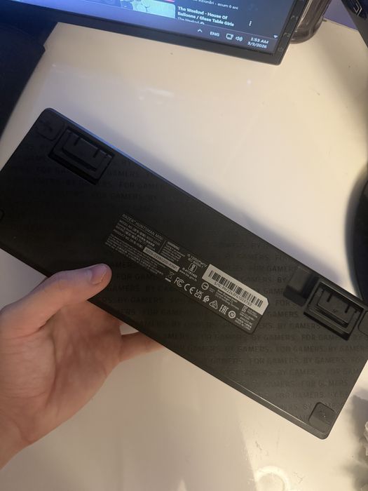 Huntsman mini red switch