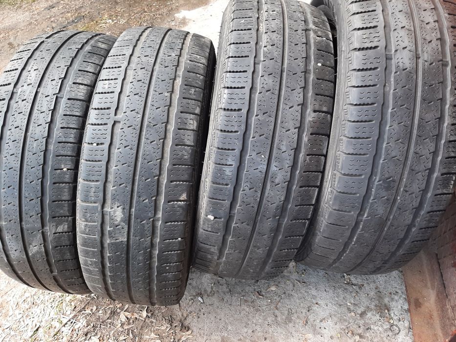 Продам шины 215/65/16С нексен