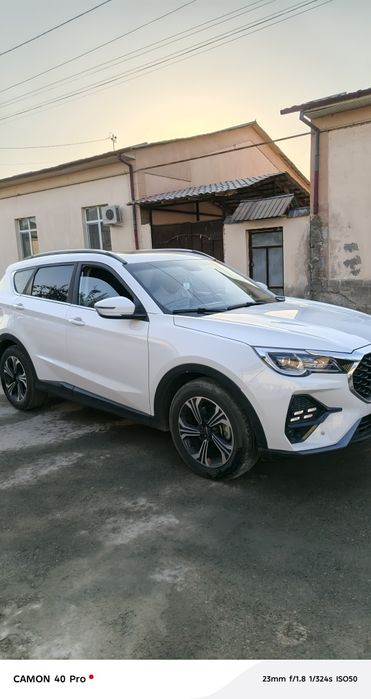 Jetour X70 Sotiladi