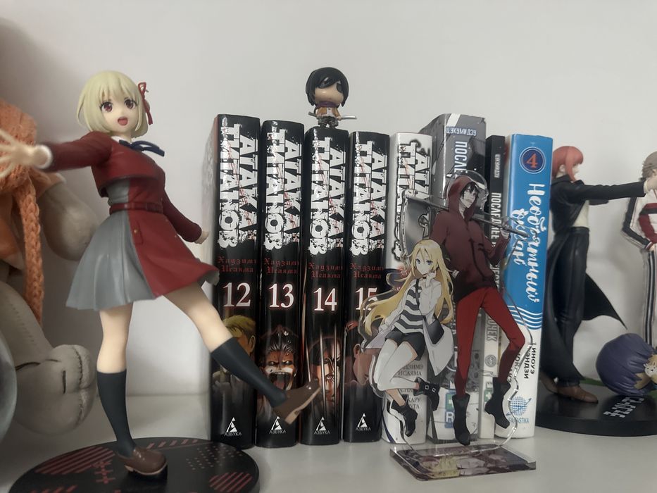 Фигурки и акриловые фигурки аниме