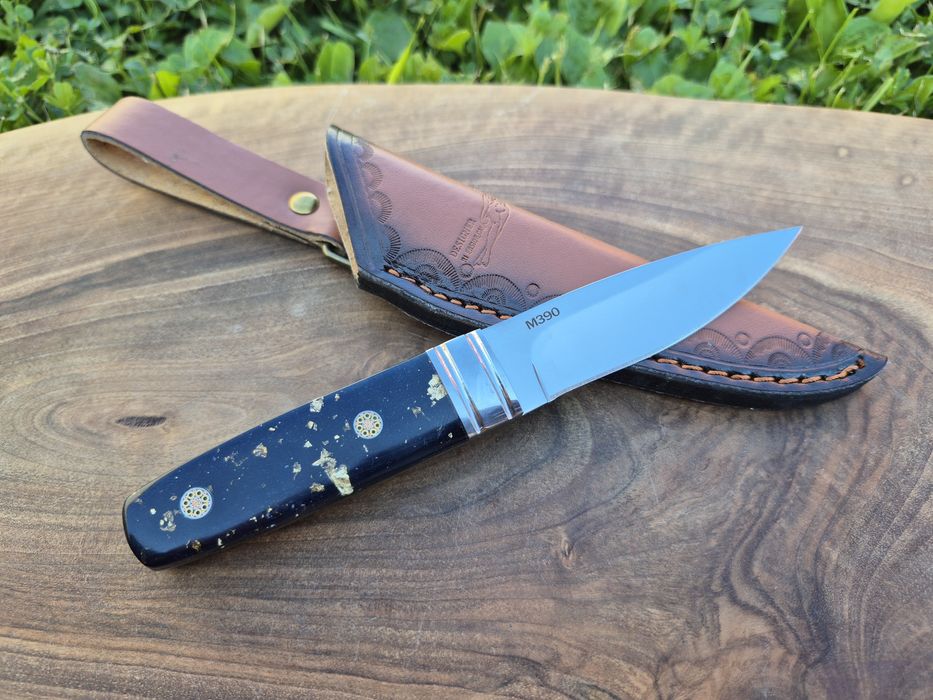 Малък ловен нож R.W.LOVELESS Marble с кожена кания,LN421