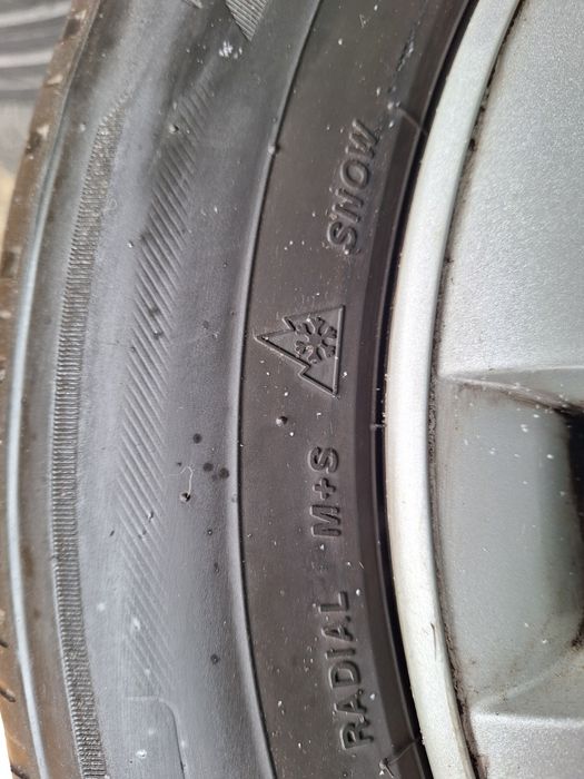 Anvelope de iarna 205/55/16