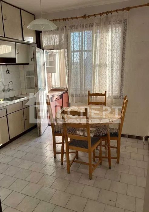Продава се Тристаен апартамент в Пловдив, Каменица 1 - 100 кв.м за 1470 €/кв.м - Снимка #3