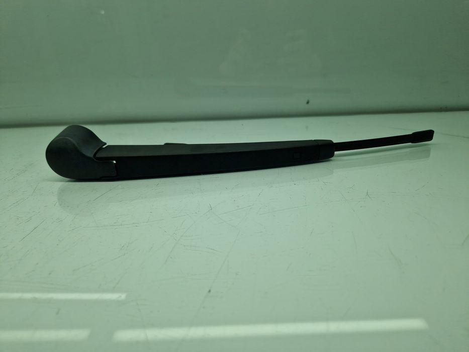 Brat stergator haion Volkswagen Golf 7 (5G) [Fabr 2014-prezent] OEM