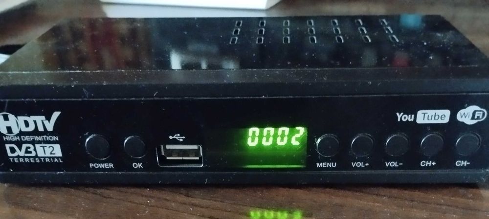 Ресивер / тюнер DVB-T2 для ТB