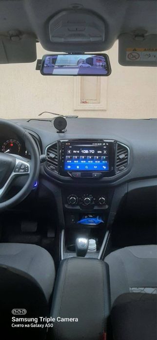 Lada X ray Avtomat 2020-yil srochna sotiladi