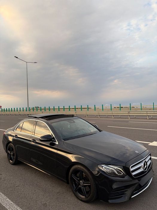 Mercedes-Benz E Mercedes-Benz E-Class AMG-Line 9G-Tronic 2020