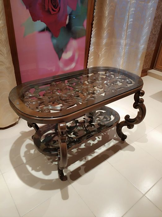 Журнальный столик