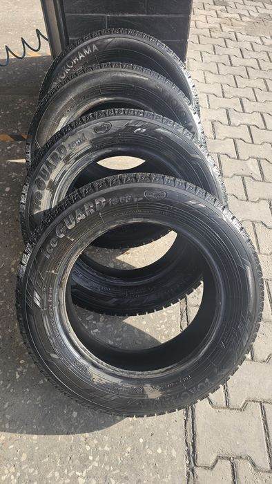 Шины Yokohama идеальном состоянии