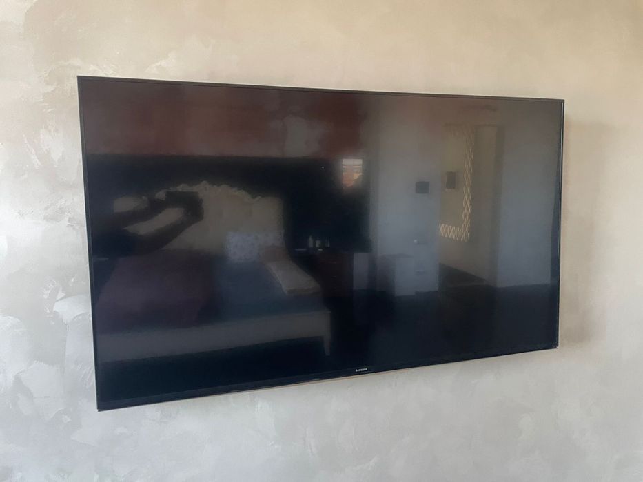 Продается телевизор