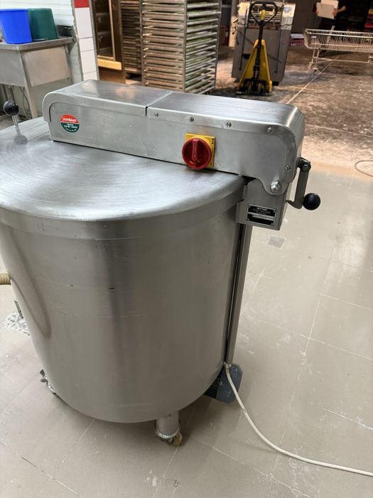 Instalatie de maia lichida