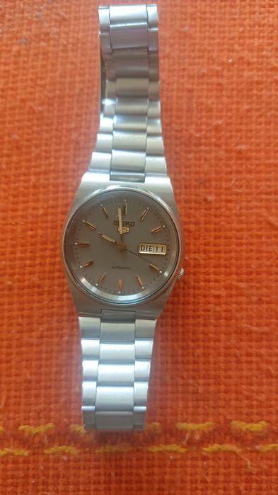 Ръчен часовник Seiko