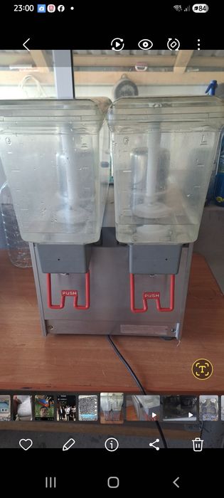 vand aparat de pop corn si aparat de suc  racitor