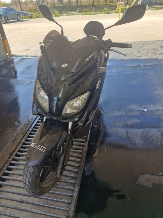 Yamaha X max 250