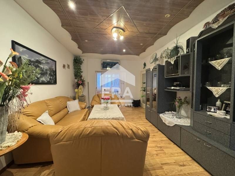 Продава се Четиристаен апартамент в Силистра, Меджиди Табия - 117 кв.м за 549 €/кв.м - Снимка #2