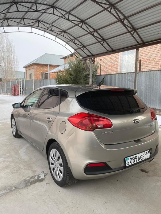 Kia ceed, 1.6 мкпп, 2014г.в