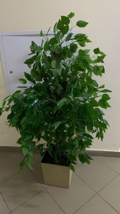 Искусственный цветок дерево